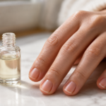 Ongle qui ne pousse plus : causes, délais et bons réflexes